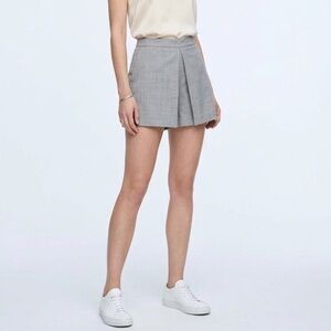 “Forever 21” Highrise Pleaded Preppy Plaid Shorts